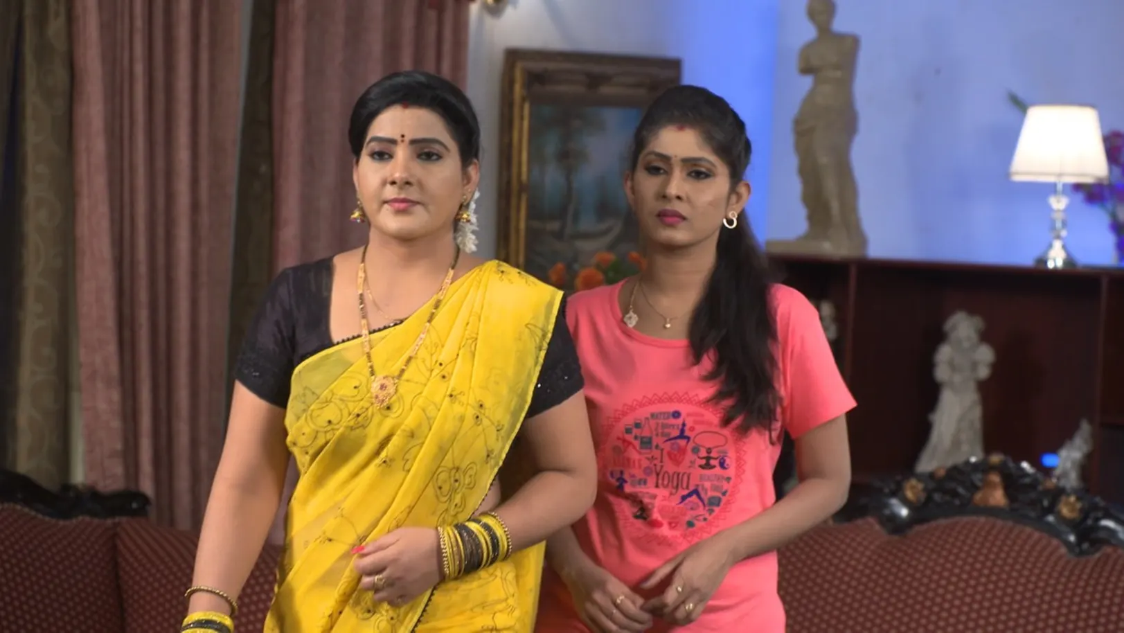 Suryakantham - August 19, 2019 - Webisode 19th August 2019 Webisode