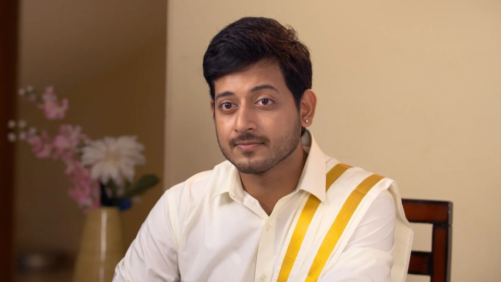Suryakantham - August 26, 2019 - Webisode 26th August 2019 Webisode