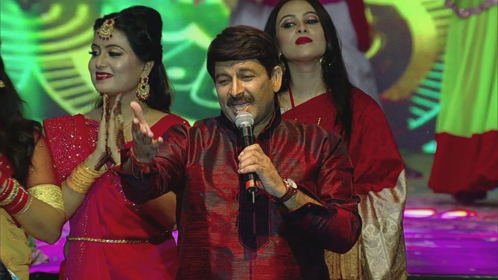 Manoj Tiwari's performance 
