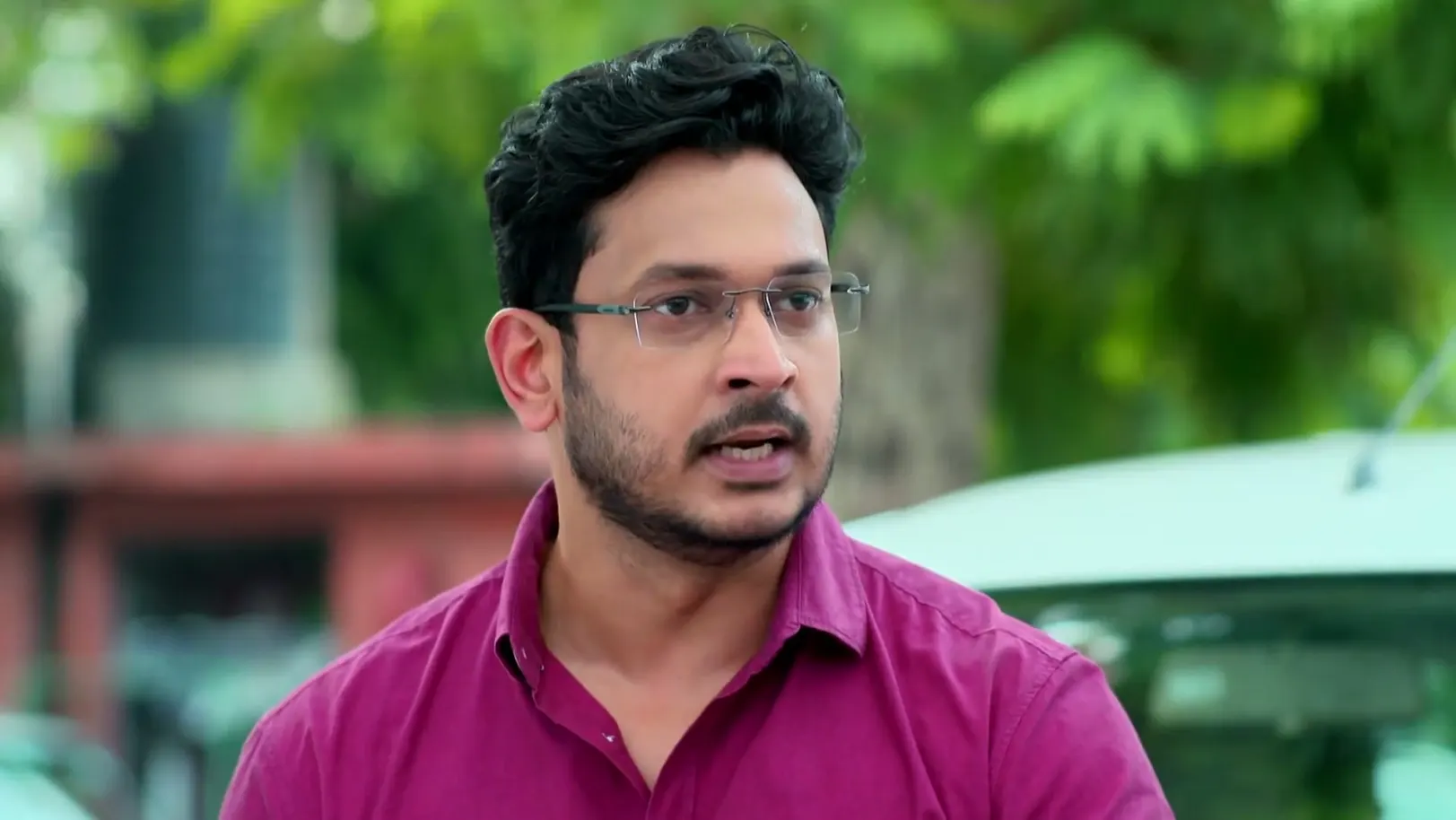 Anubhab Shares His Doubts with Lajbonti - Kone Dekhaa Alo 