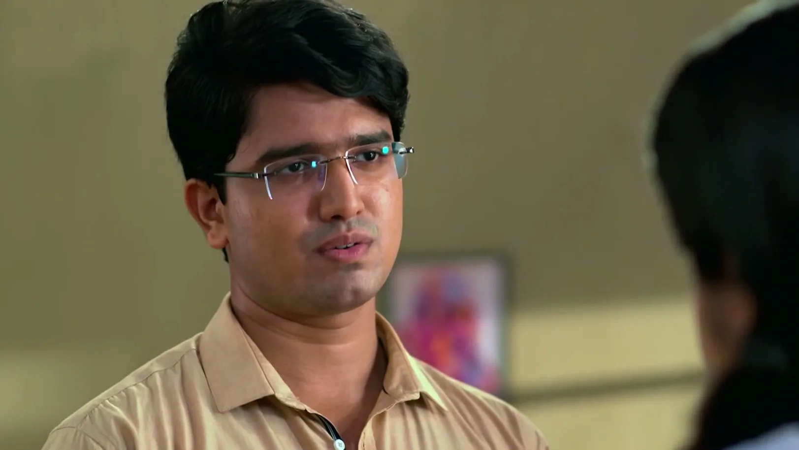 Kusum and Ayushman Share a Moment - Kusum Kusum and Ayushman Share a Moment - Kusum