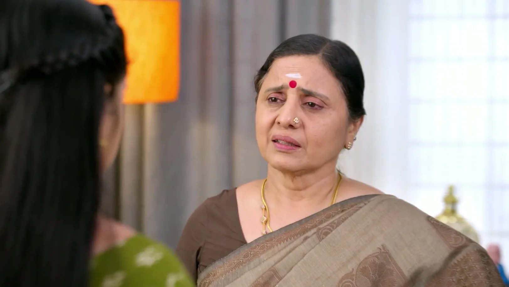 Ambika Praises Lakshmi - Thirumangalyam 