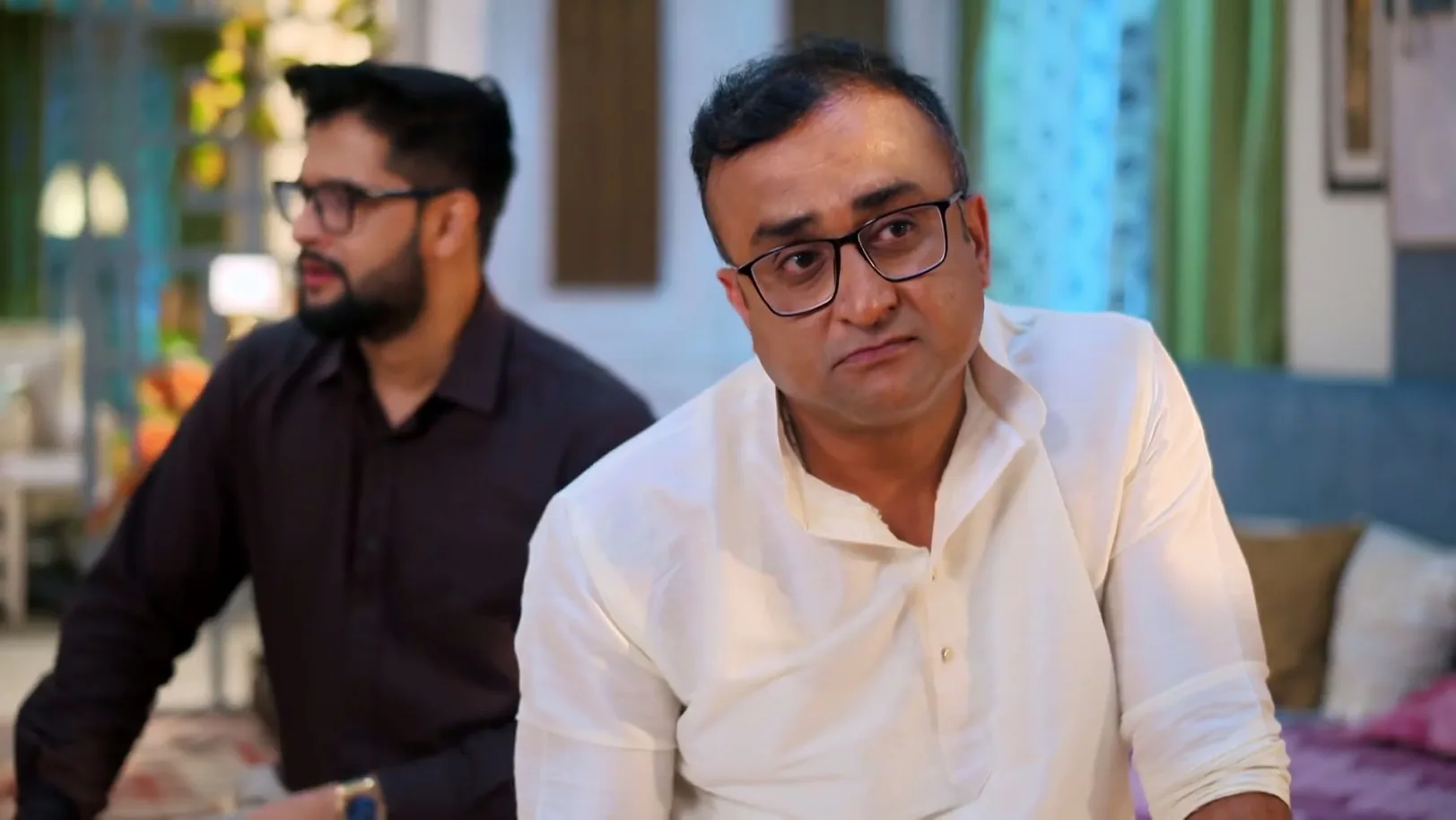 Ridhho Confides His Feelings in Sameer - Dulari Ridhho Confides His Feelings in Sameer - Dulari