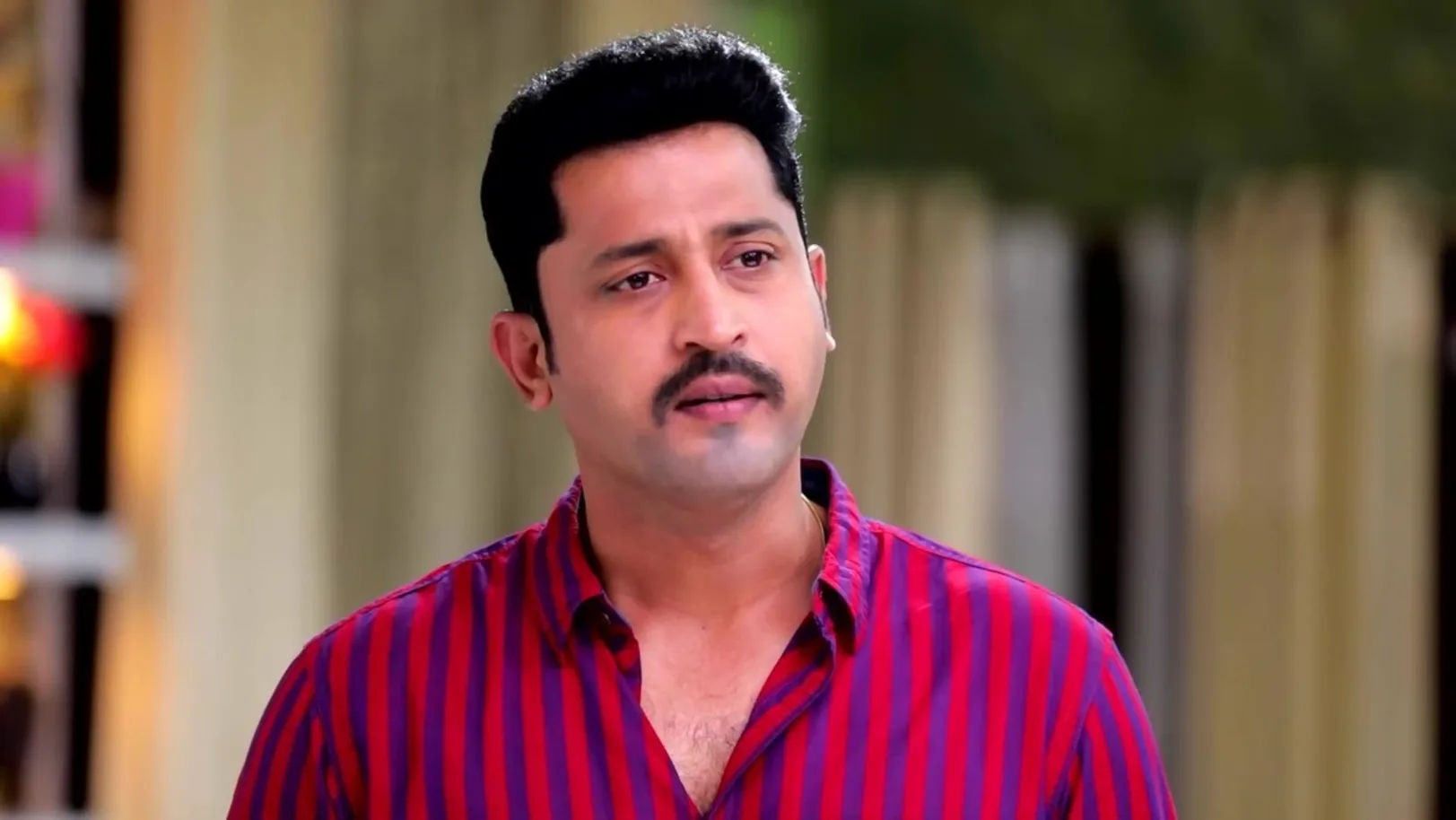Deivam Thantha Poove - April 15, 2022 - Episode Spoiler