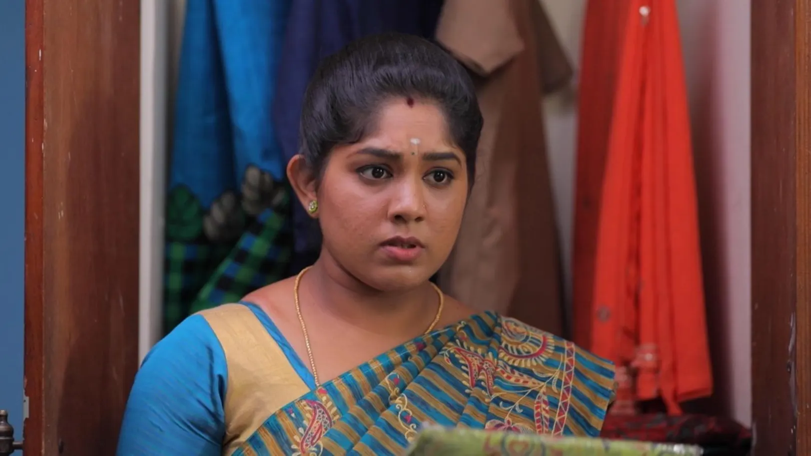 Chithiram Pesuthadi - May 04, 2022 - Episode Spoiler