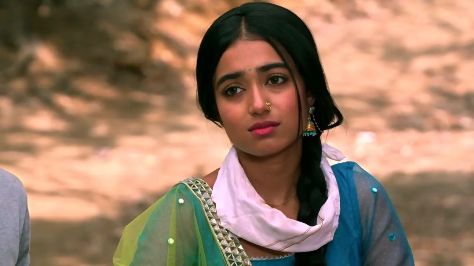 Mohan Saves Radha | Pyar Ka Pehla Naam Radha Mohan 