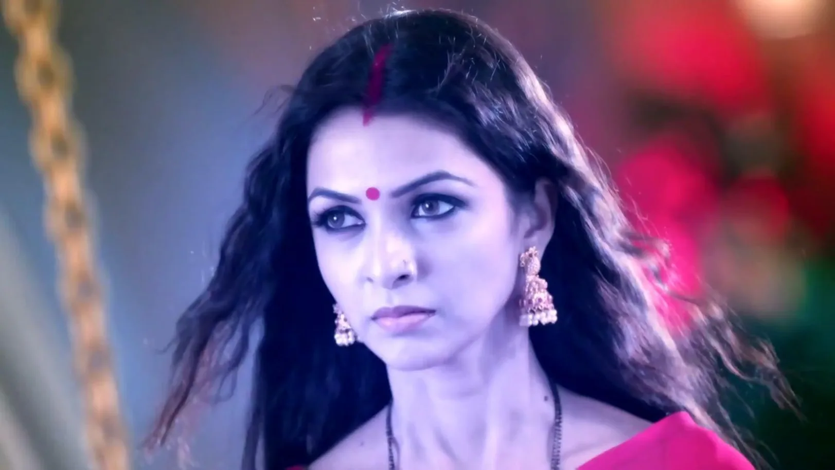 Radha Brings Mohan Home 26th May 2022 Webisode