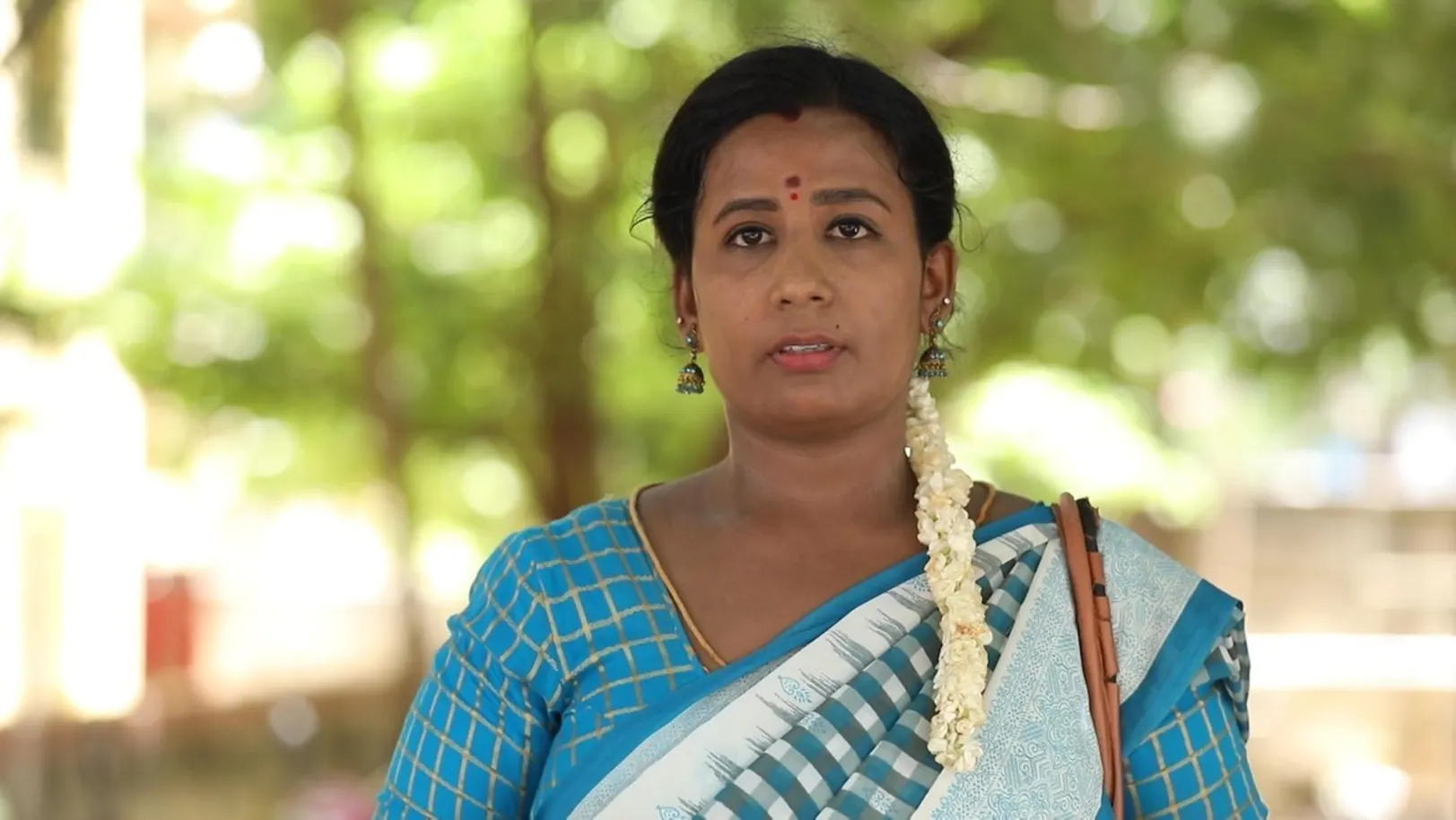 Rettai Roja - June 18, 2022 - Episode Spoiler