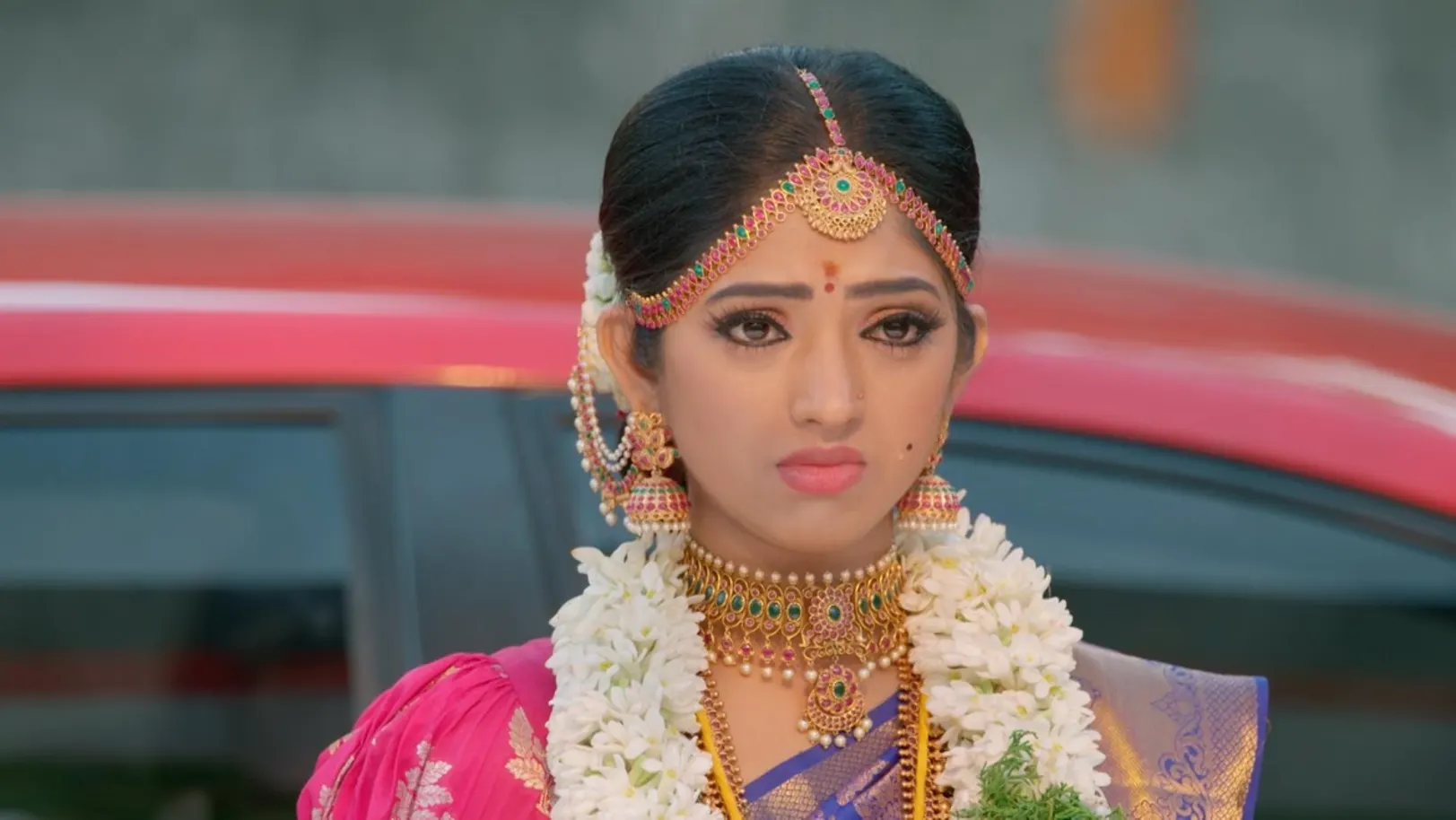 Ninaithale Inikkum - October 04, 2021 - Webisode 4th October 2021 Webisode