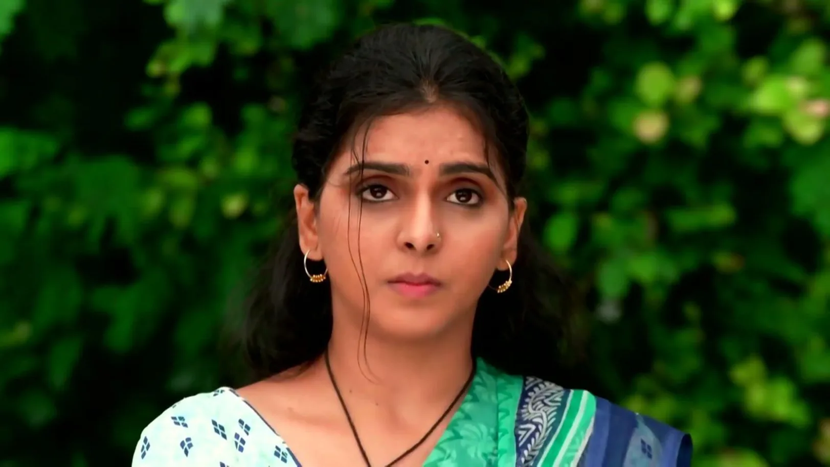 Prithvisingh Throws Dung on Suresh's Rickshaw 2nd September 2022 Webisode