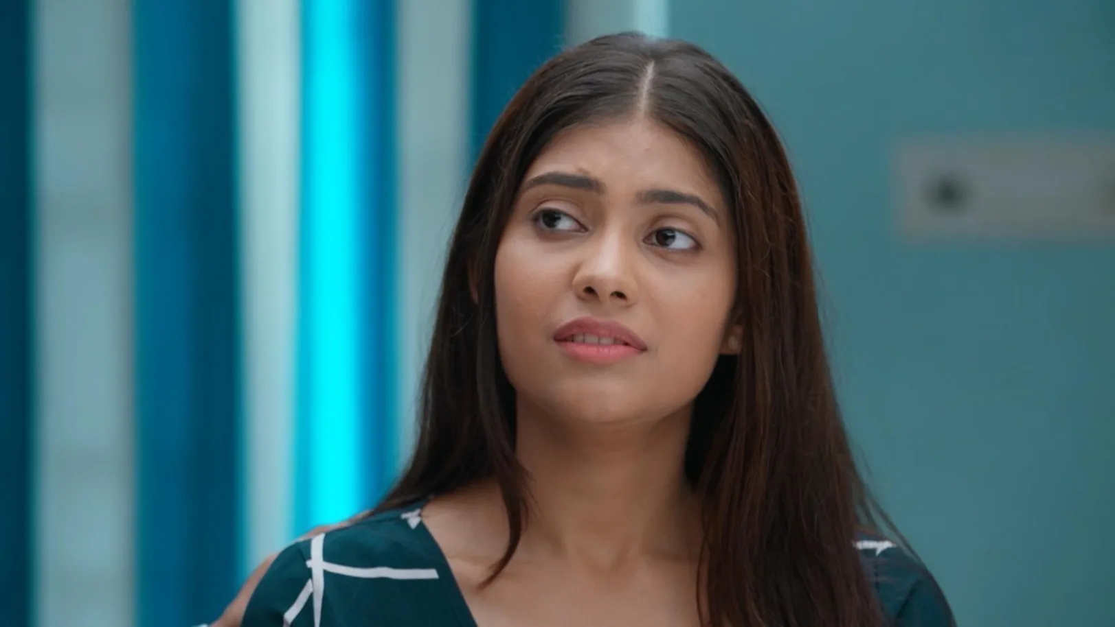 Ninaithale Inikkum - October 07, 2021 - Webisode 7th October 2021 Webisode