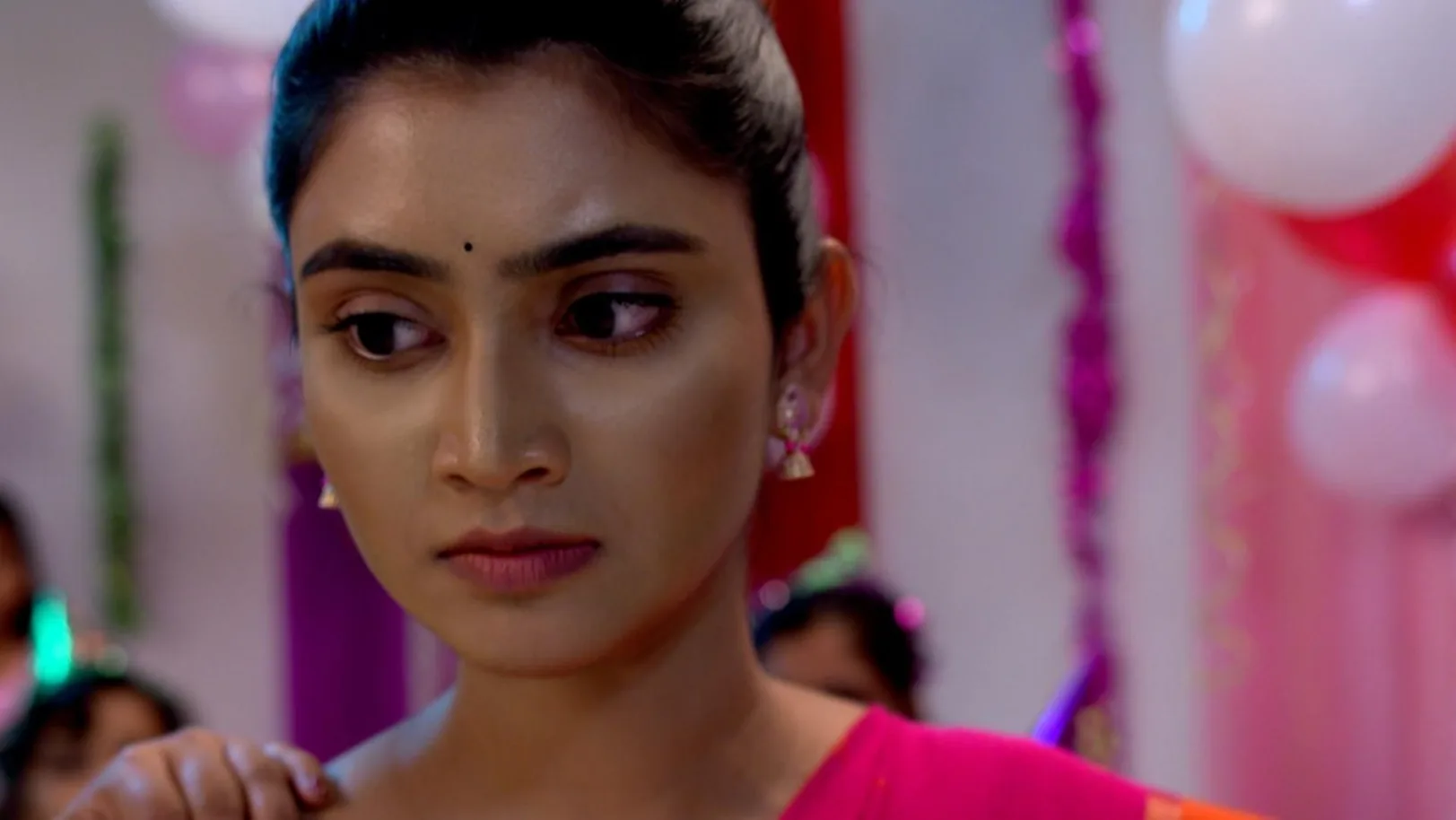 Jagadhatri - September 12, 2022 - Episode Spoiler