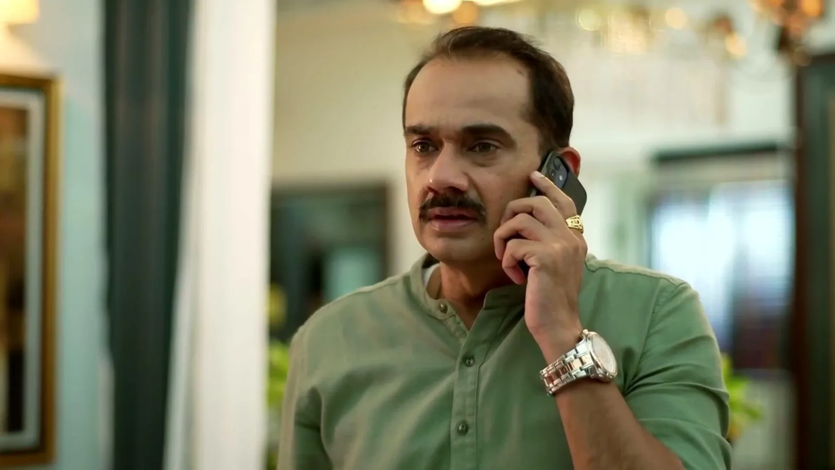 Shekhar Learns about Advait's Accident 26th September 2022 Webisode