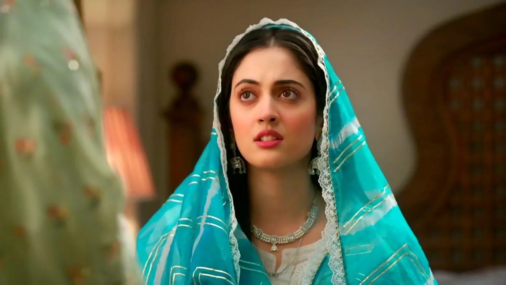 Hina Tells Dua about Gazal's Father's Favour 7th December 2022 Webisode