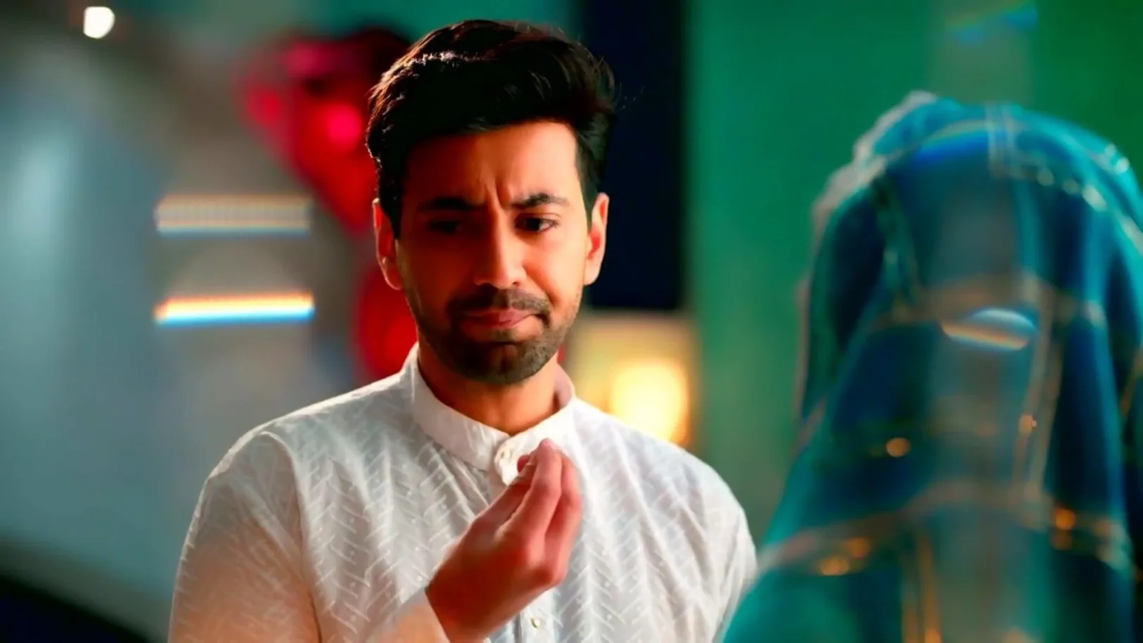Haider Gives Dua a Surprise | Rabb Se Hai Dua 