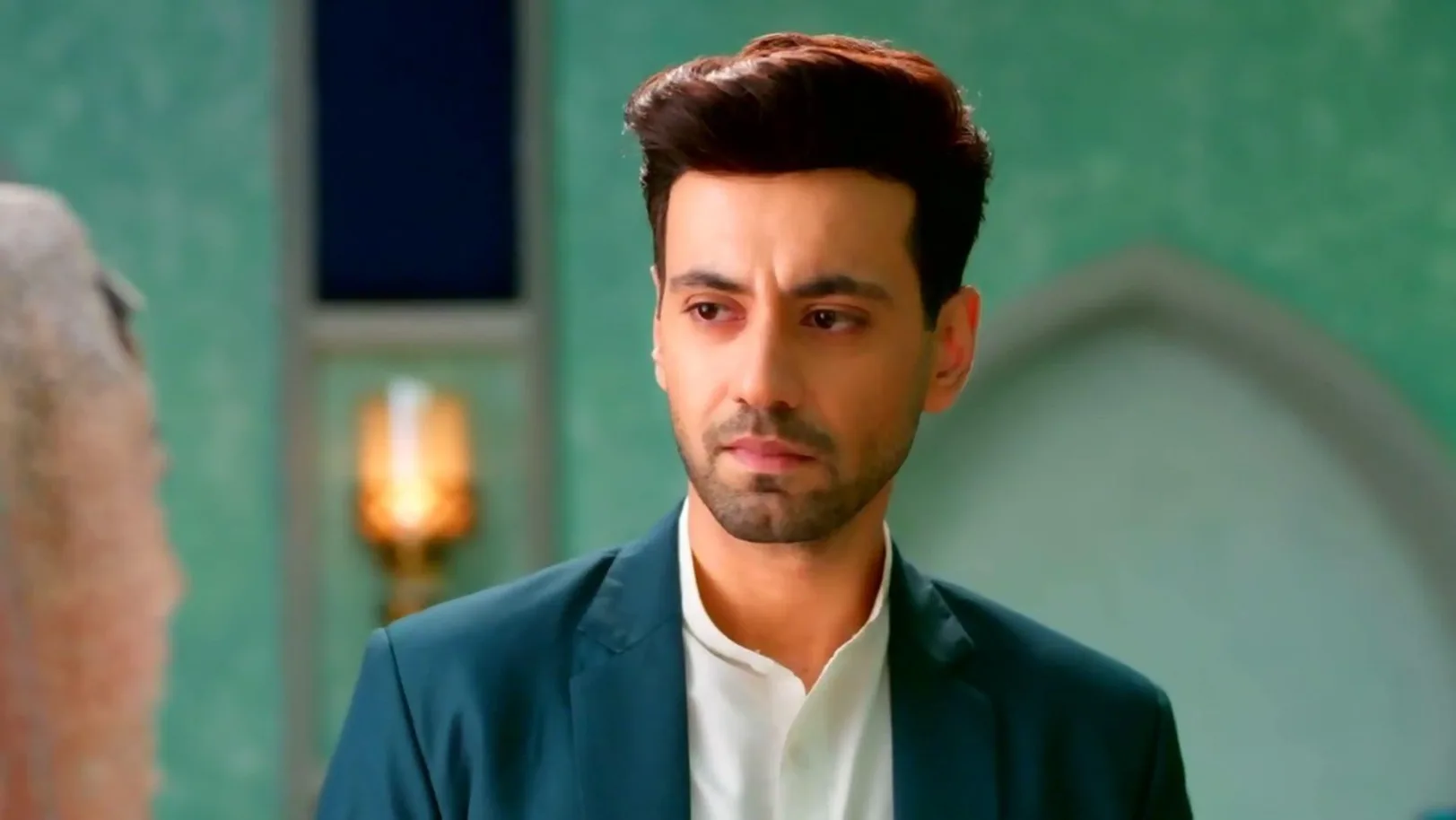 Gulnaaz Instigates Haider 15th December 2022 Webisode