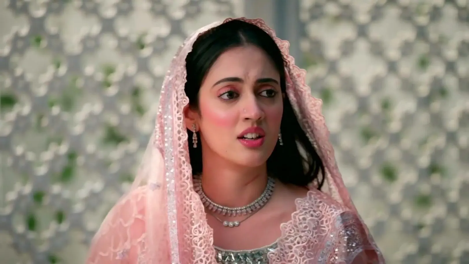 Hina Apologises to Gazal 14th December 2022 Webisode