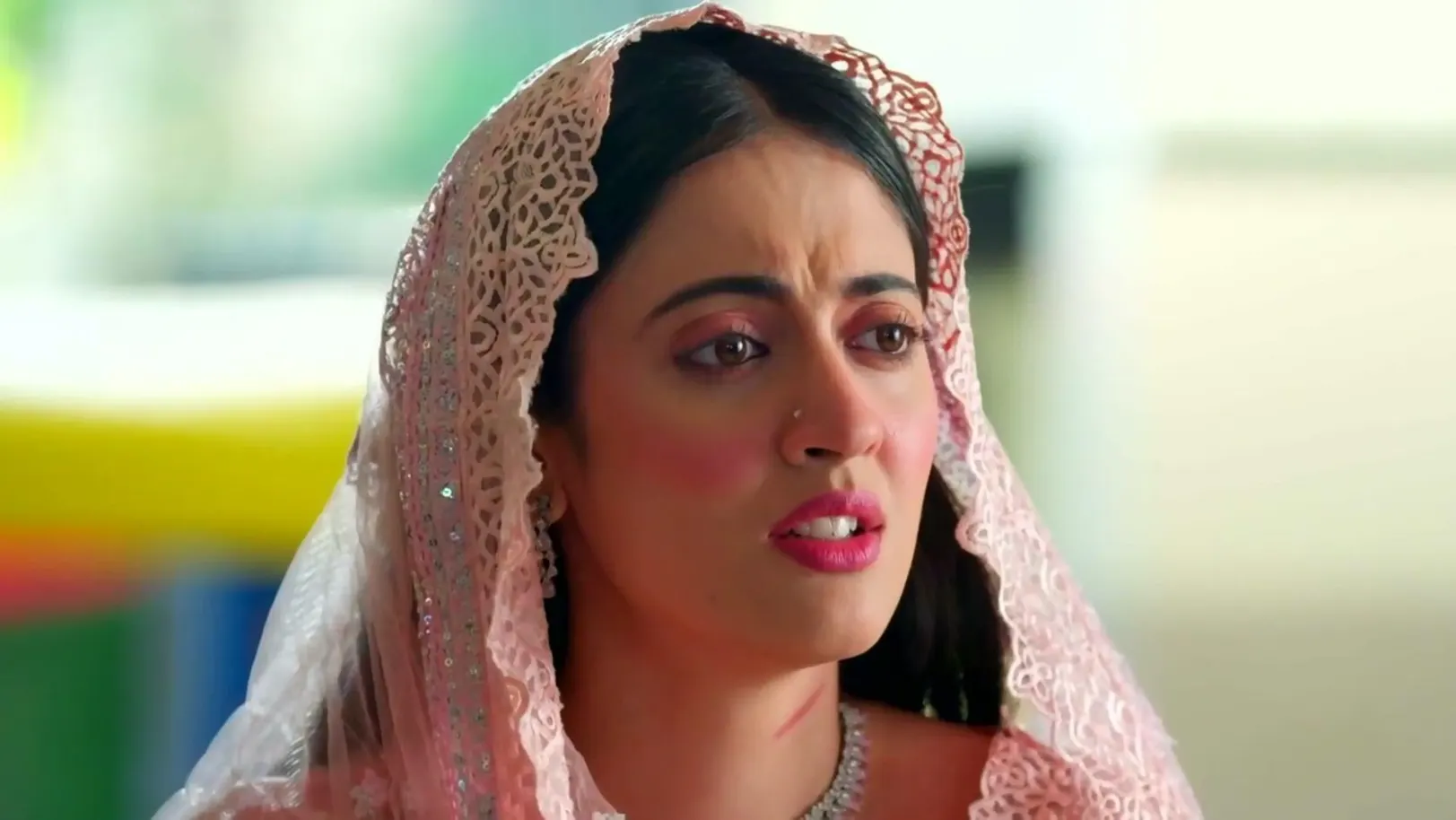 Gazal Curses Haider | Rabb Se Hai Dua 