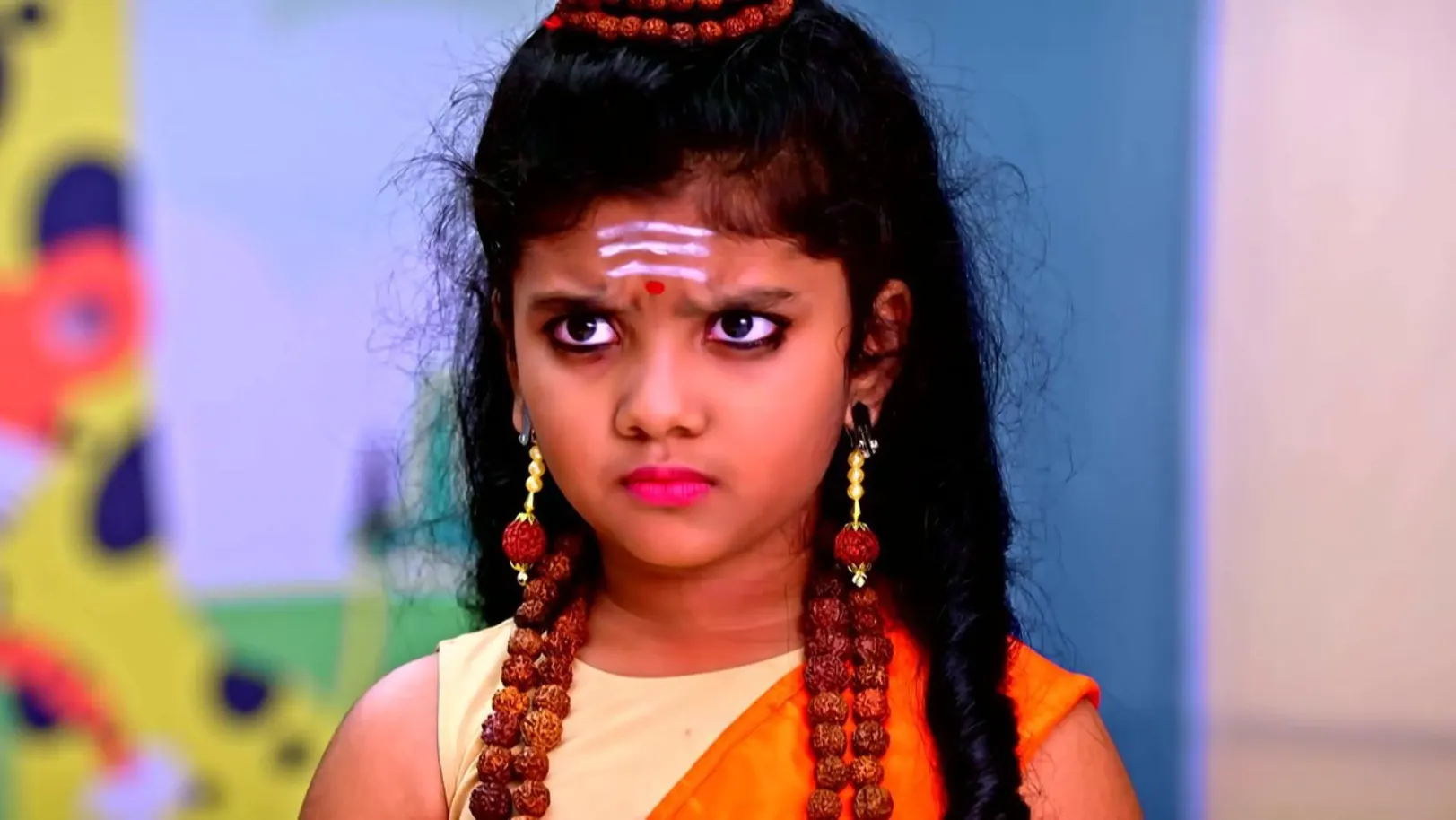 Suryakantham - December 19, 2022 - Episode Spoiler