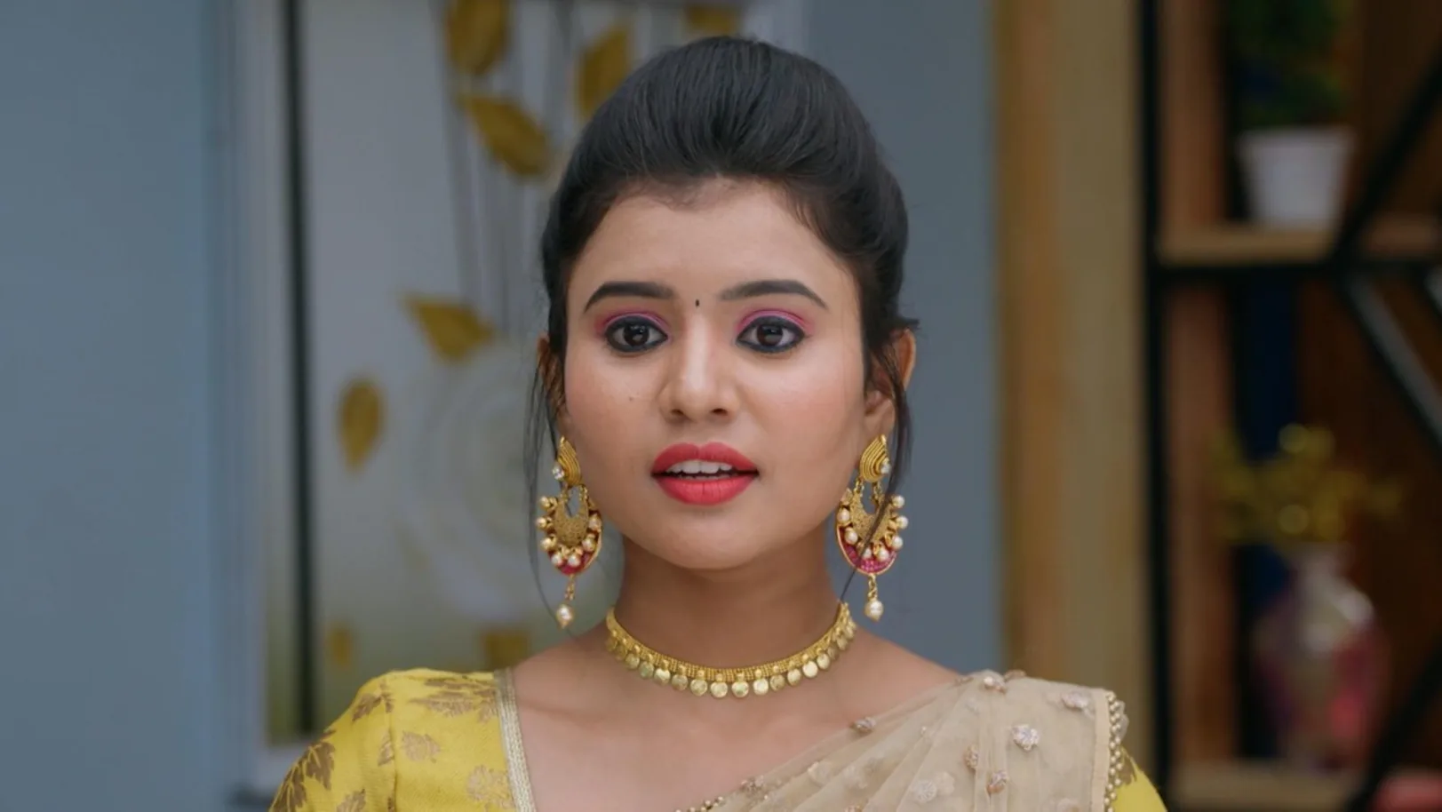 Ninaithale Inikkum - October 21, 2021 - Webisode 21st October 2021 Webisode