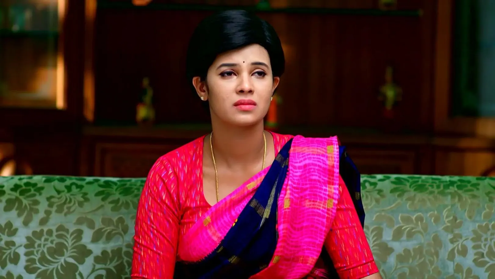 Suryakantham - December 27, 2022 - Episode Spoiler