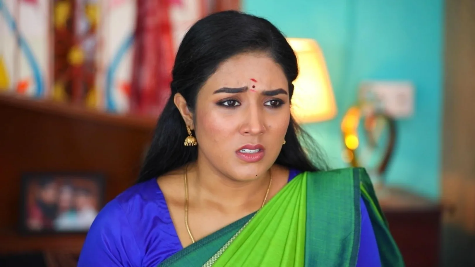 Deivam Thantha Poove - 16 February, 2023