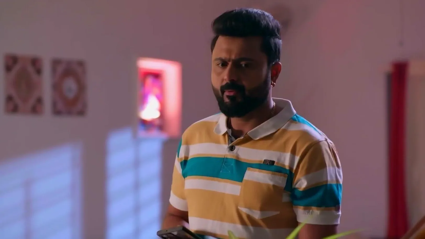 Arun Calls Akhil | Shyamambaram 