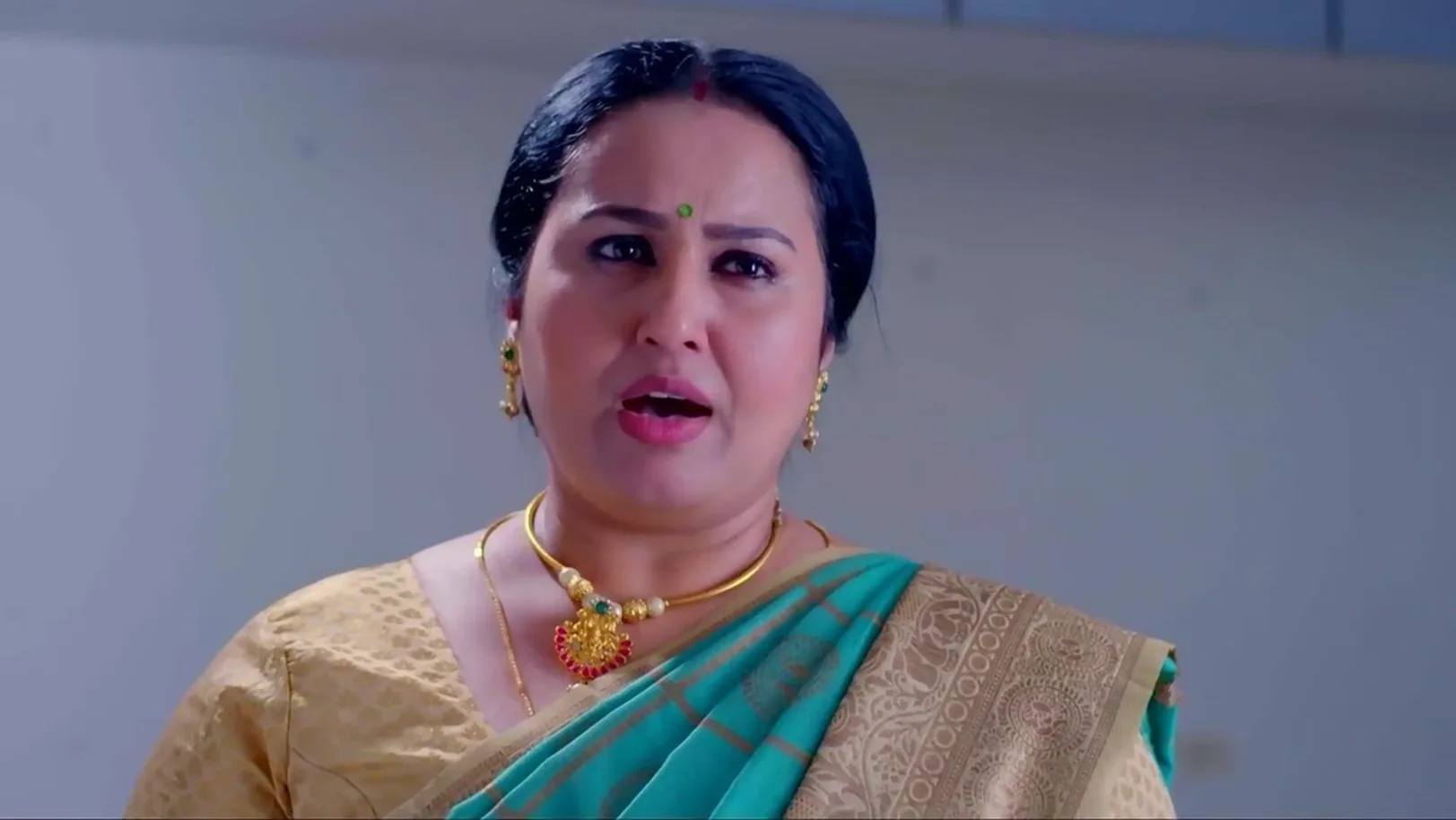 Aishwarya Warns Shyama | Shyamambaram 