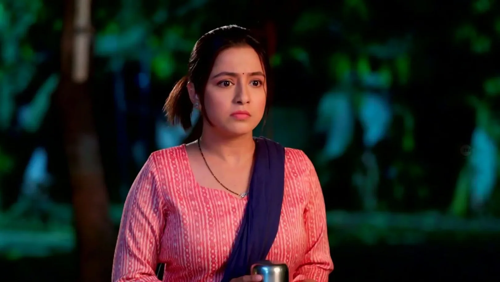 Adhipathi Puzzles Om and Shivani | Tula Shikvin Changlach Dhada 
