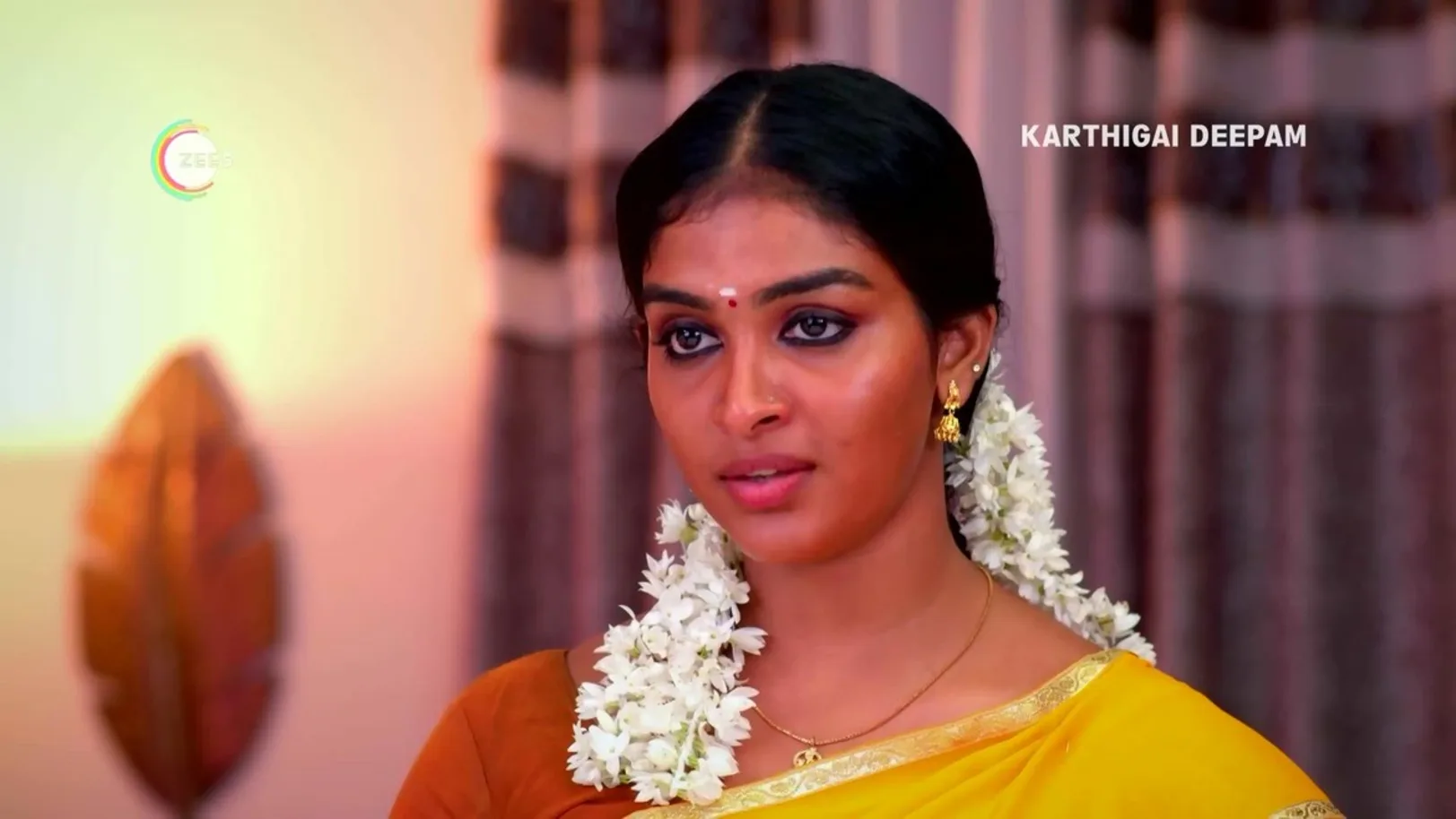 Will Karthikeyan Learn the Truth about Nakshatra? | Karthigai Deepam | Promo