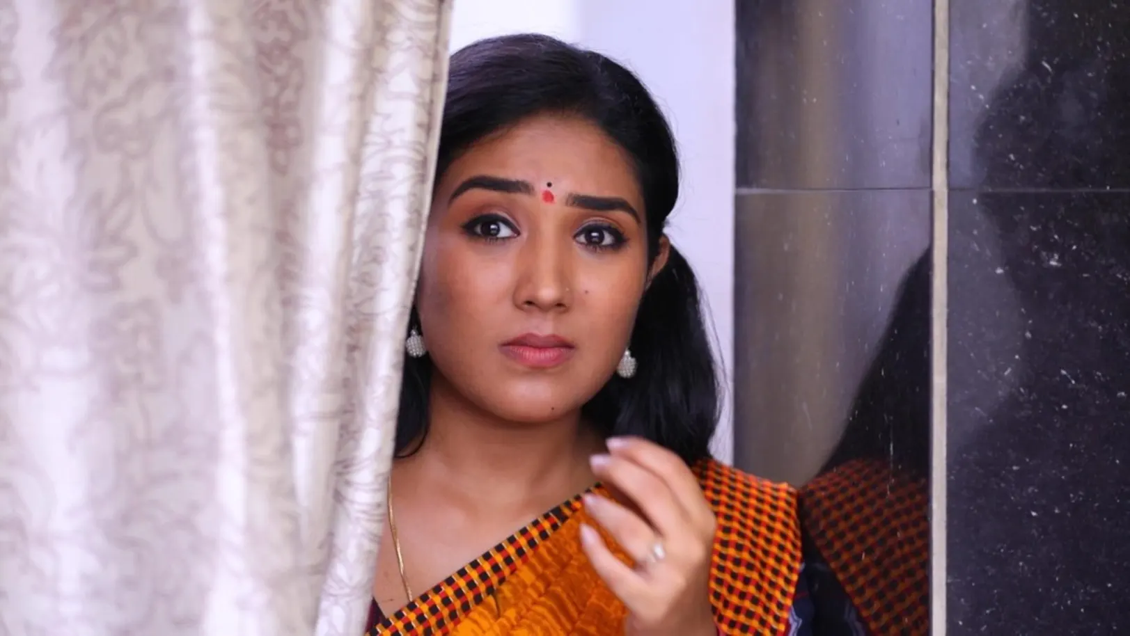 Deivam Thantha Poove - 16 June, 2023