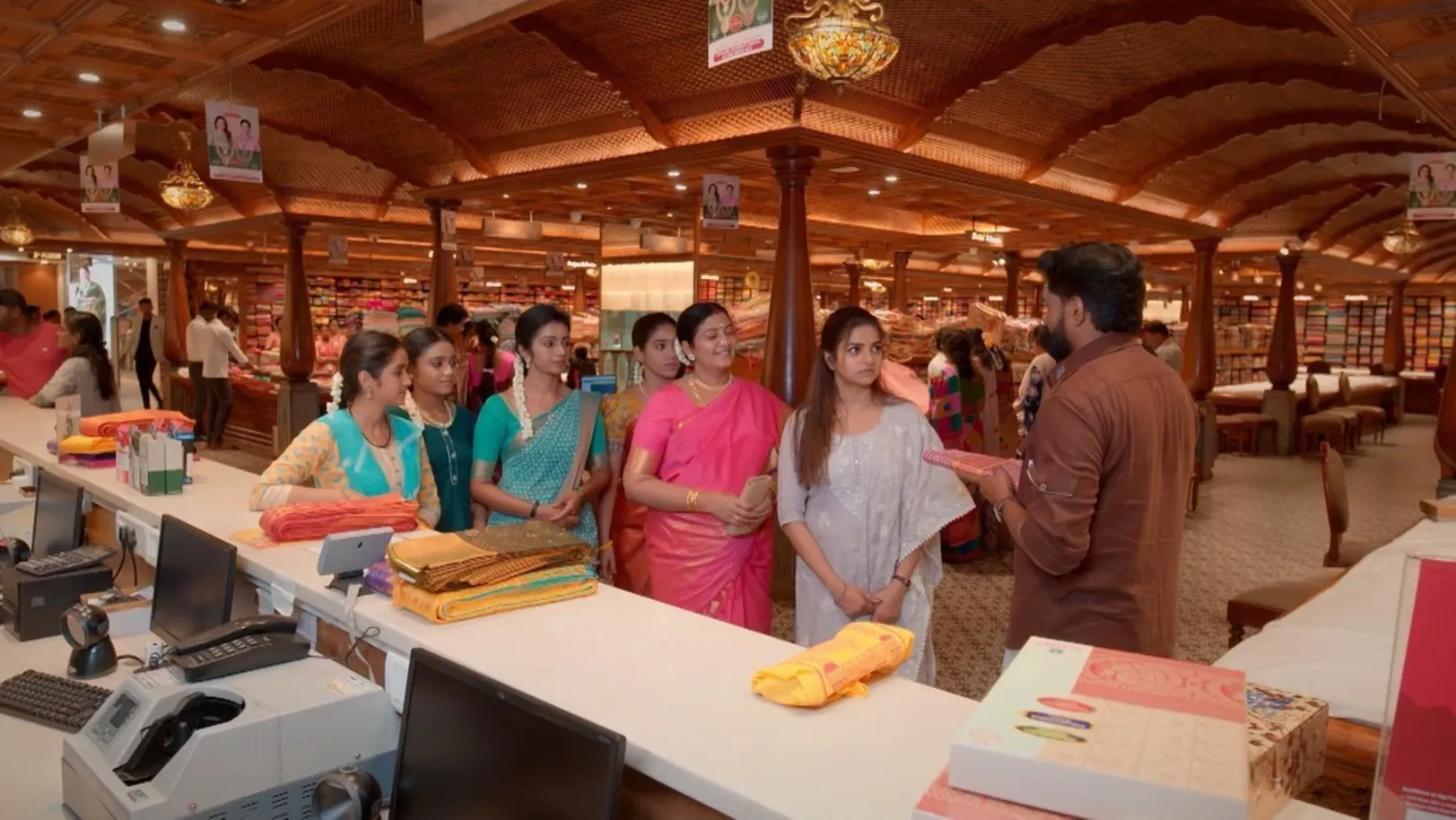 Anna - 13 June, 2023 Anna - 13 June, 2023