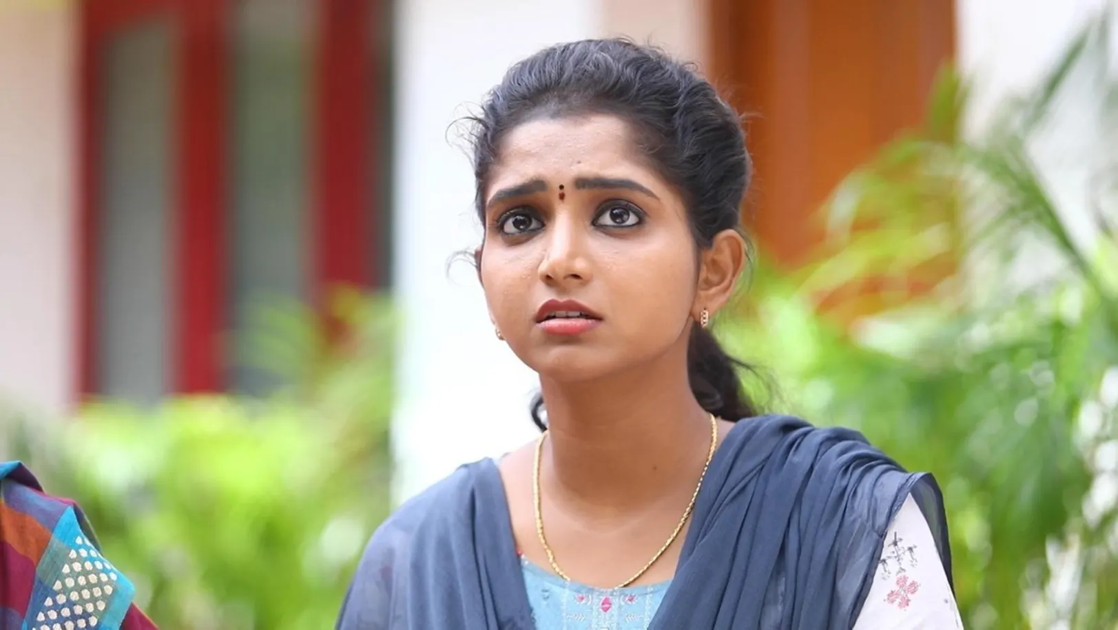Kayal Argues with Gomati 20th November 2021 Webisode