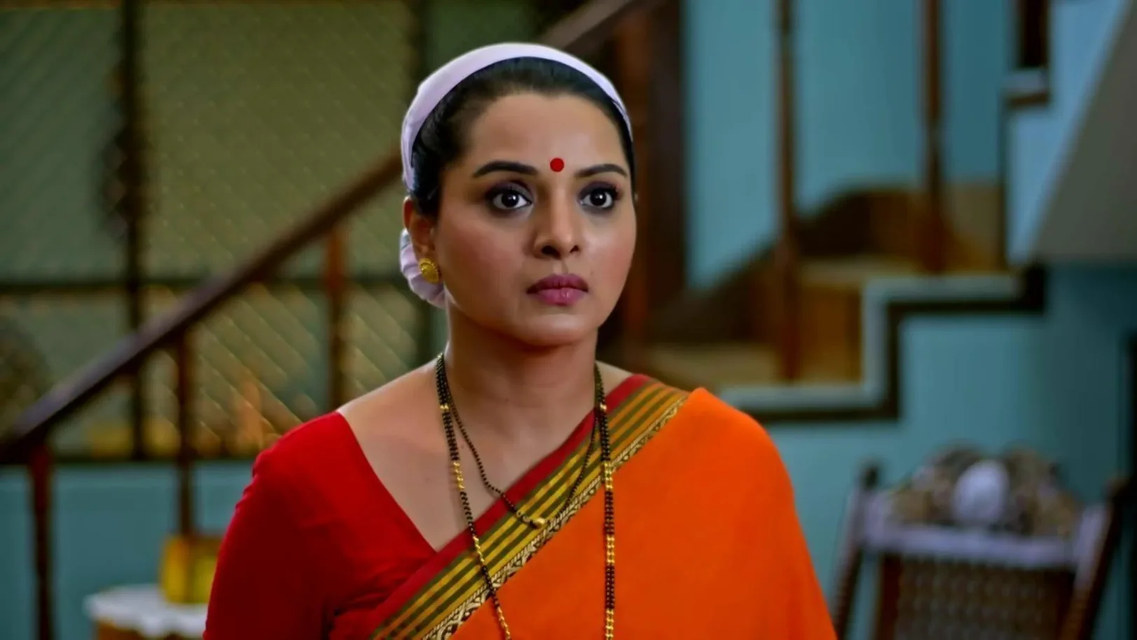 Shrinu Asks Uma about an Incident | Sara Kahi Tichyasathi 