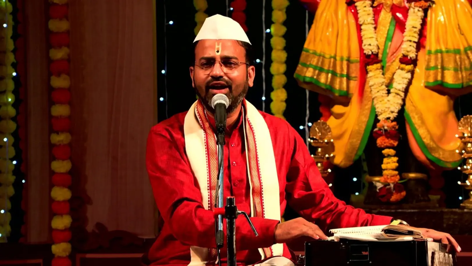 Avgha Rang Ek Zhala - October 16, 2023 - Episode Spoiler
