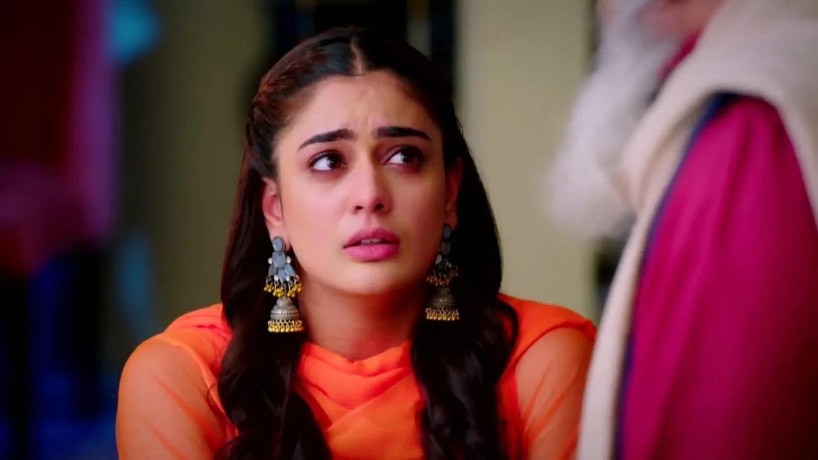 Heer Learns about the Ongoing Case In Her Mansion 30th November 2023 Webisode