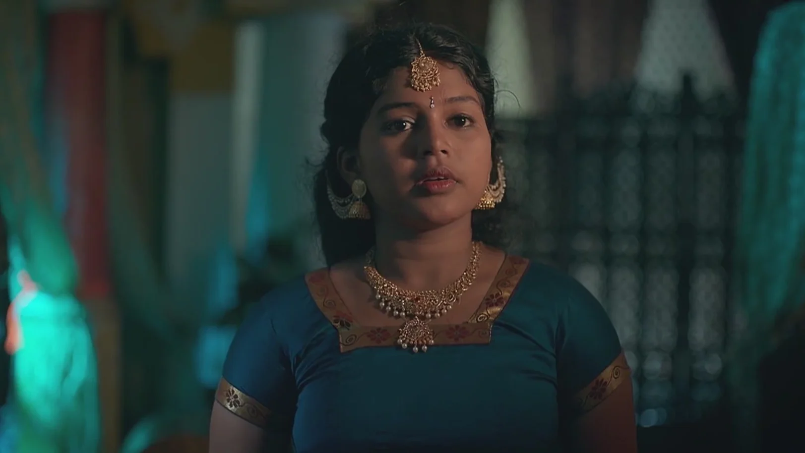 Radha Recollects Subhadra’s Words 4th January 2024 Webisode