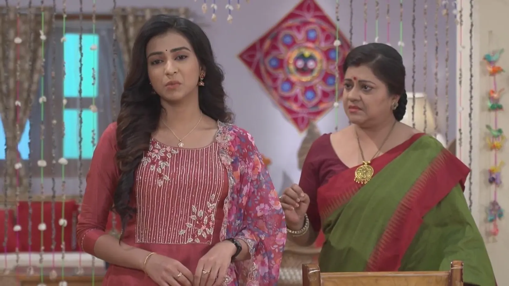 Subhalaxmi's Suggestion for Madhu | Madhura Sansara 