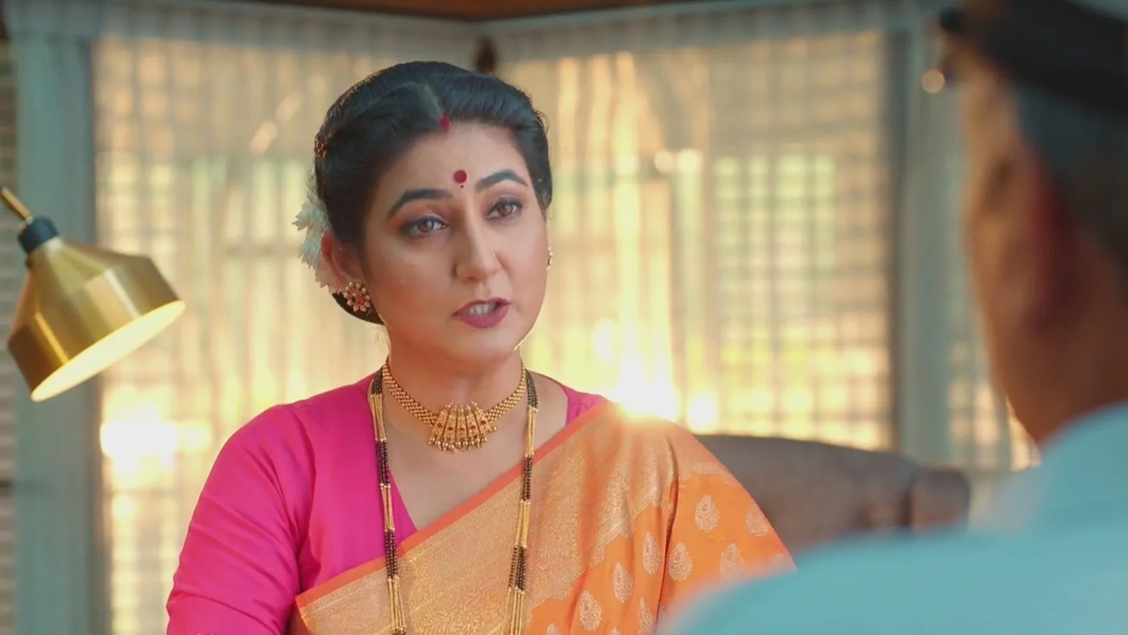 Damini Is Enraged to See Her Gift | Paaru 