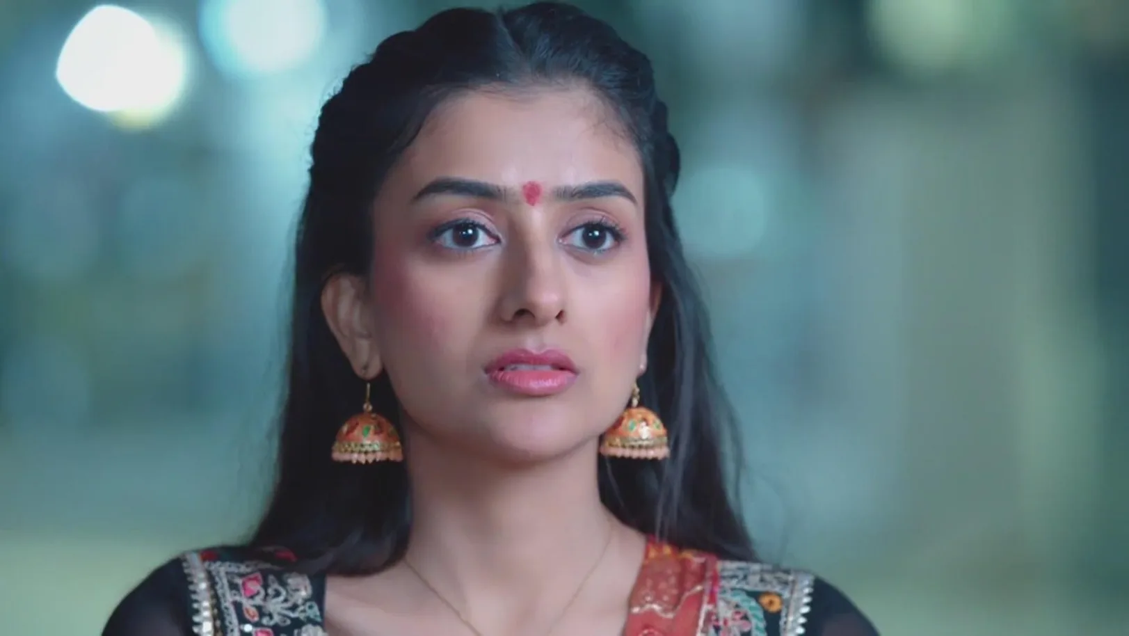 Maa Divyana Confronts Her Father 15th February 2024 Webisode