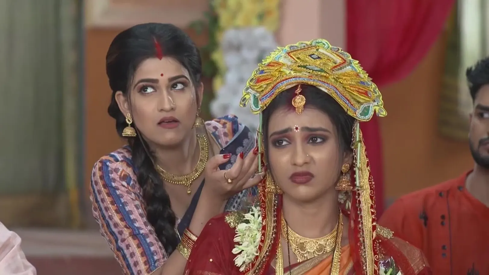 Sheetal's Sister Mocks Madhu | Madhura Sansara 