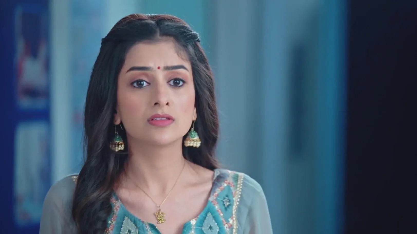 Shivika Learns about Kavya’s Injury 22nd February 2024 Webisode