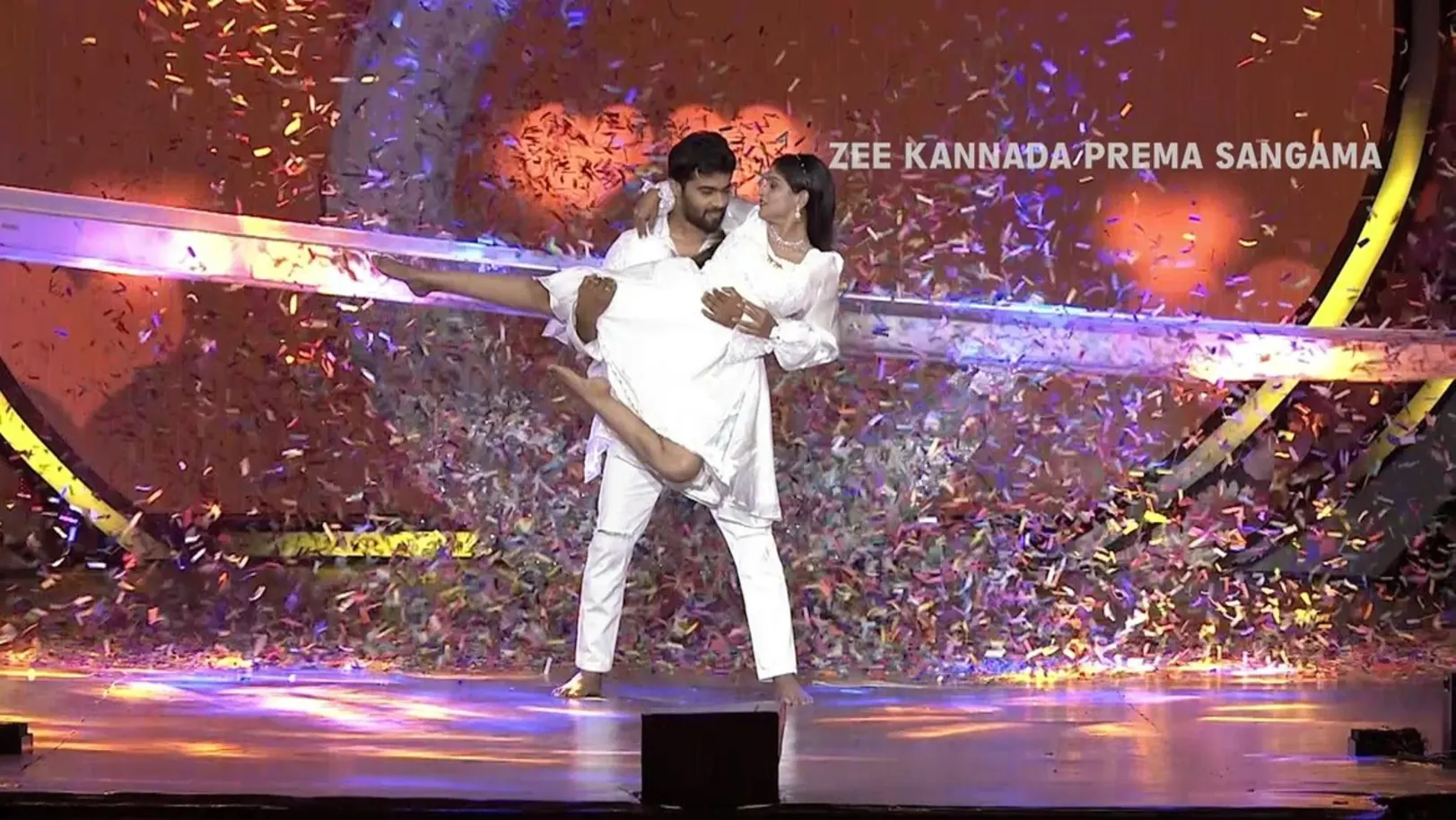 Shashi and Lavanya Enjoy a Game | Zee Kannada Prema Sangama | Promo