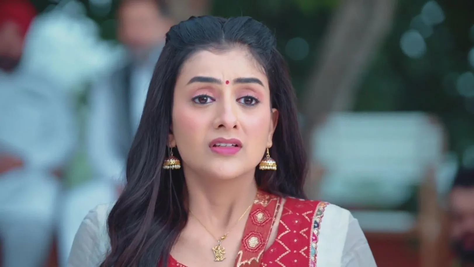Shivika Tries to Protect Rishi 28th February 2024 Webisode
