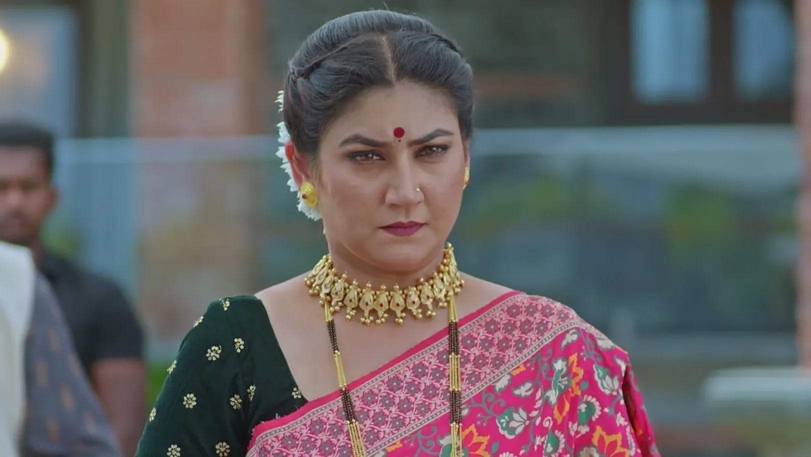 Aditya Comes to Paaru's Rescue 26th February 2024 Webisode