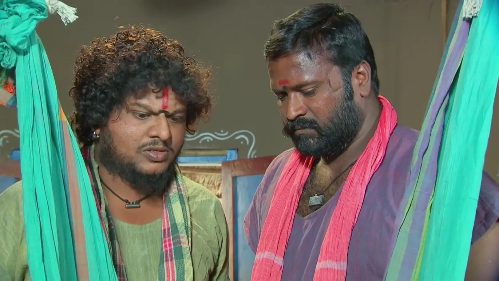 Bhadravathi's Goons Try to Harm Punya | Naagamandala 