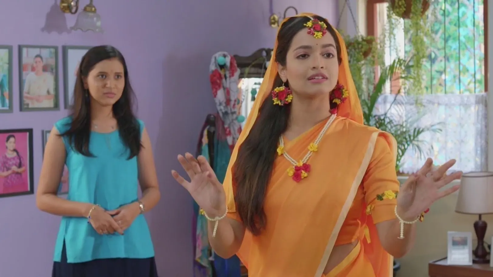 Leela Prepares for an Audition | Navri Mile Hitlerla 