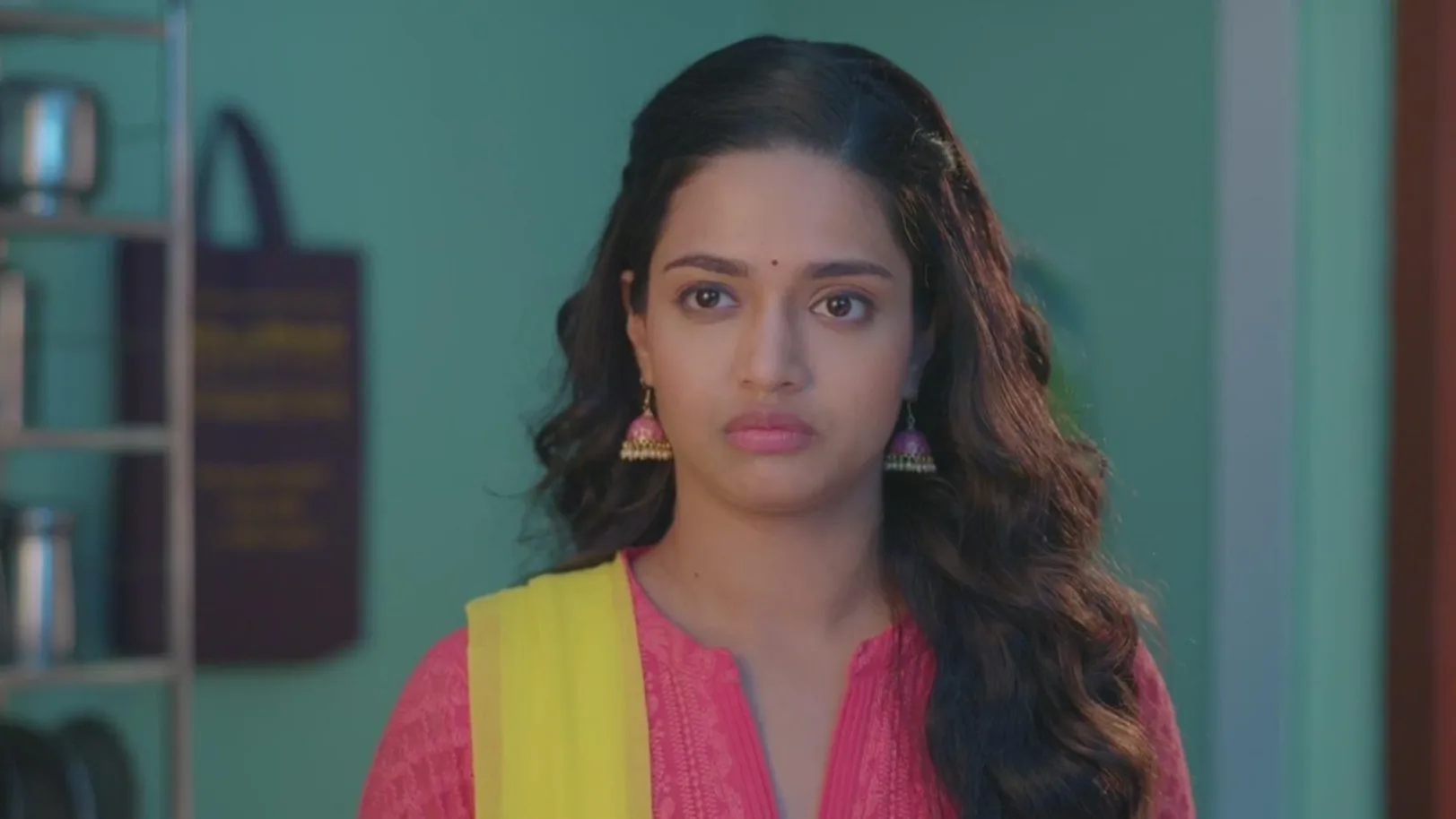 Durga informs Saraswati and Lakshmi about AJ 1st April 2024 Webisode