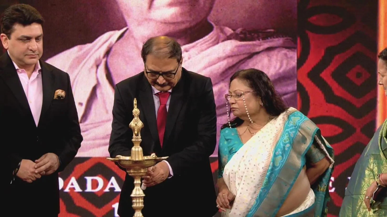 The Jury Pays Tribute to Dadasaheb Phalke | Dadasaheb Phalke International Film Festival Awards 2024 