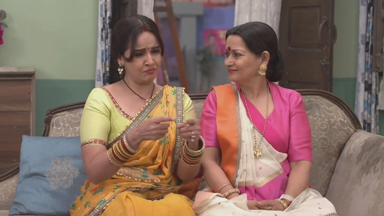 Vimlesh Gets Irked as Beni's Video Does Not Get Hit 10th April 2024 Webisode